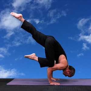 VIKUDO, un professeur de yoga expérimenté à Dole
