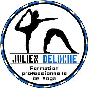 Julien, un responsable de club de yoga à Lyon