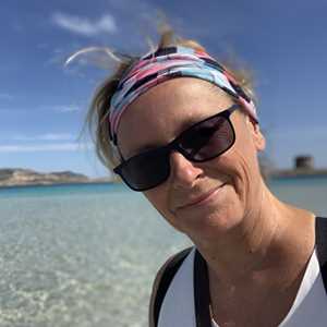 Guillemette, un responsable de club de yoga à Bordeaux