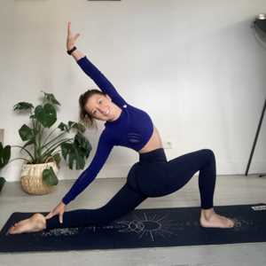 Lucie , un professeur de yoga à La Souterraine