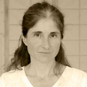 aude, un professeur de yoga expérimenté à Bourges