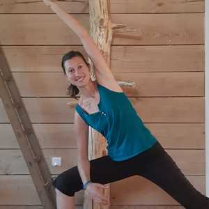 Bé comme bien-être, un expert en cours de yoga à Vénissieux