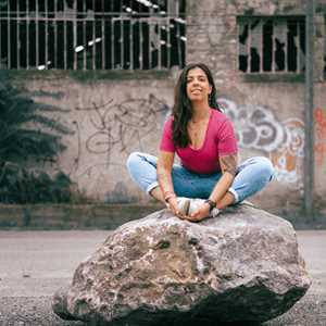 Léa, un expert en yoga à Royan