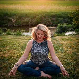 Carine, un responsable de club de yoga à Les Sables-d'Olonne