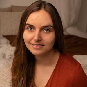 Amélie DUMONT EI, un expert en cours de yoga à Nevers