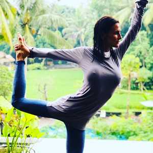 clotilde, un professeur de yoga expérimenté à Maisons-Alfort