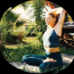 Hélène, un expert en yoga à Antibes