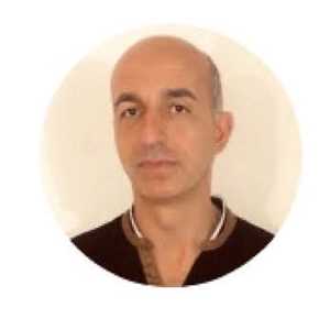 Fchouch Nabil, un professeur de yoga à Reims