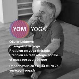 Olivier , un professeur de yoga à Arras